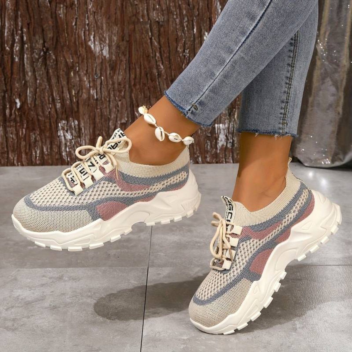 Lentivo™️| Trending Dames Sneakers
